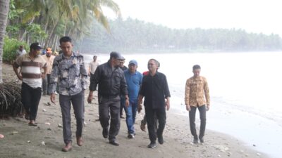 Tak Hanya Dinsos, Wakil Bupati Terjun Langsung Pantau Lokasi Bencana di Tapalang