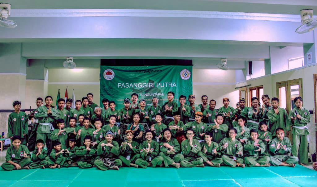 Jambidan Juara Umum Pasanggiri Persinas ASAD