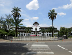 Berlaku Besok! PSBB Bandung Raya Dirikan 97 Check Point