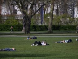 Ketakutan Polisi ‘Lockdown’ Selama Cuaca Cerah di Akhir Pekan