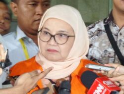 Ditulis dari Rutan, Eks Menkes Siti Fadilah Kirim Surat ke Jokowi terkait Covid-19