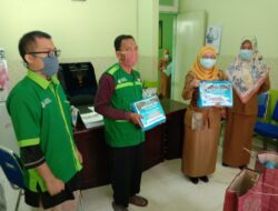 WITC Majene Kembali Salurkan Masker Tahap Kedua dan Bantuan APD untuk Tenaga Medis