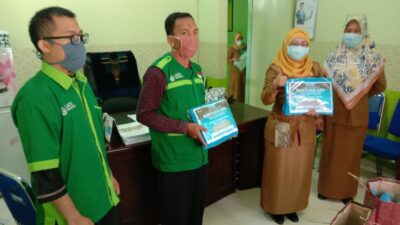 WITC Majene Kembali Salurkan Masker Tahap Kedua dan Bantuan APD untuk Tenaga Medis