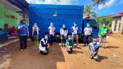 TBM FK UMI Salurkan Bantuan Korban Banjir Jeneponto