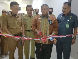Kepala Ombudsman Sulbar Lukman Umar, Resmikan Ruang Pengaduan DPM-PTSP