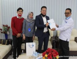 Dekan FEB UMI Terima Kunjungan PT Valbury Asia Futures