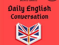 Mahasiswa KKN-PPM UGM Terbitkan Buku Saku “Daily English Conversation” untuk Pemandu Desa Wisata
