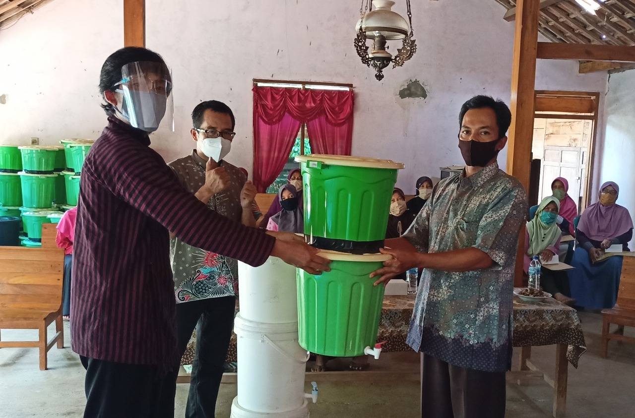 Teknologi Ember Tumpuk