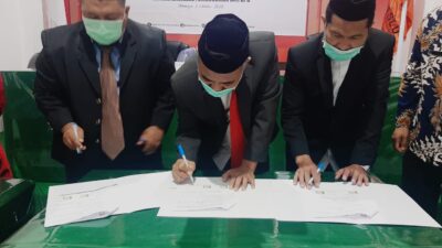 Perkuat Layanan Publik, Bawaslu, Ombudsman dan KPU Sulbar Teken MoU