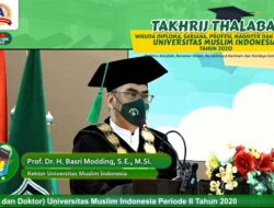 Sesi II Wisuda UMI, 734 Peserta Wisuda Dikukuhkan