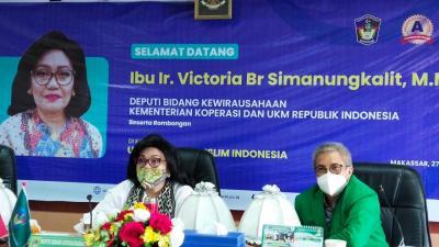 Deputi Kewirausahaan Kemenkop dan UKM RI Apresiasi Tenant Binaan UMI