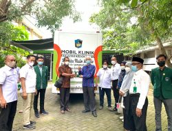POMD Sumbang 1 Unit Mobil Klinik untuk FK UMI