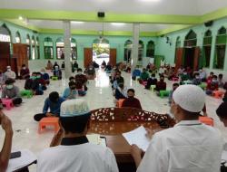Warga LDII Distrik Heram Ikuti Ramah Tamah di Masjid Al Manshurin
