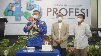 Wakil Rektor I dan III Hadiri Ultah ke-45 LPM Profesi UNM