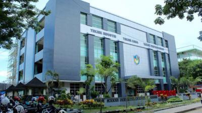 UMI Peringkat Pertama PTS Terbaik di Indonesia Timur versi Webometrics