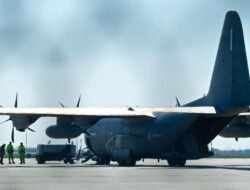 Terkesan Buru-buru, Demokrat Sarankan Menhan Fokus Pesawat Angkut Hercules