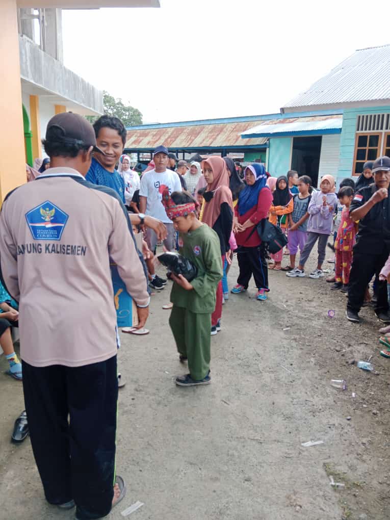 Salah satu Pesilat Persinas ASAD memperoleh undian Hadiah