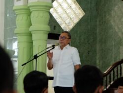 Berkunjung ke Ponpes Budi Utomo, Mendag Zulkifli Hasan Beri Motivasi Wirausaha Para Santri