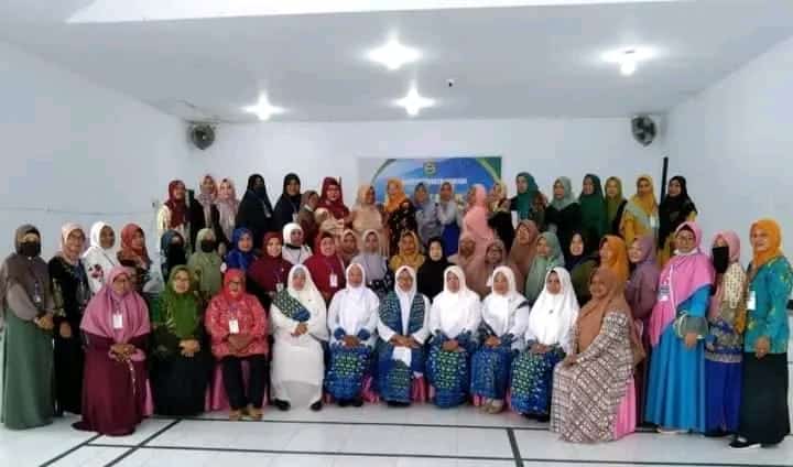 BKMT Nurul Aini Binaan LDII Kaimana Ikuti Pelatihan Manajemen Majelis Taklim se-Kota Kaimana