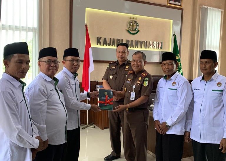 Kejari Banyuasin Siap Beri Penyuluhan Hukum Pada Warga dan Ponpes Naungan LDII