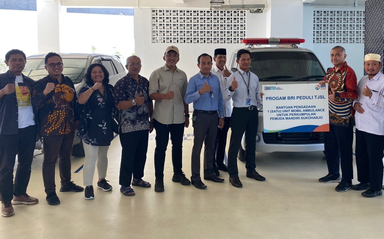 LDII Sukoharjo Terima Satu Unit Ambulans dari Anggota DPR RI Singgih Januratmoko