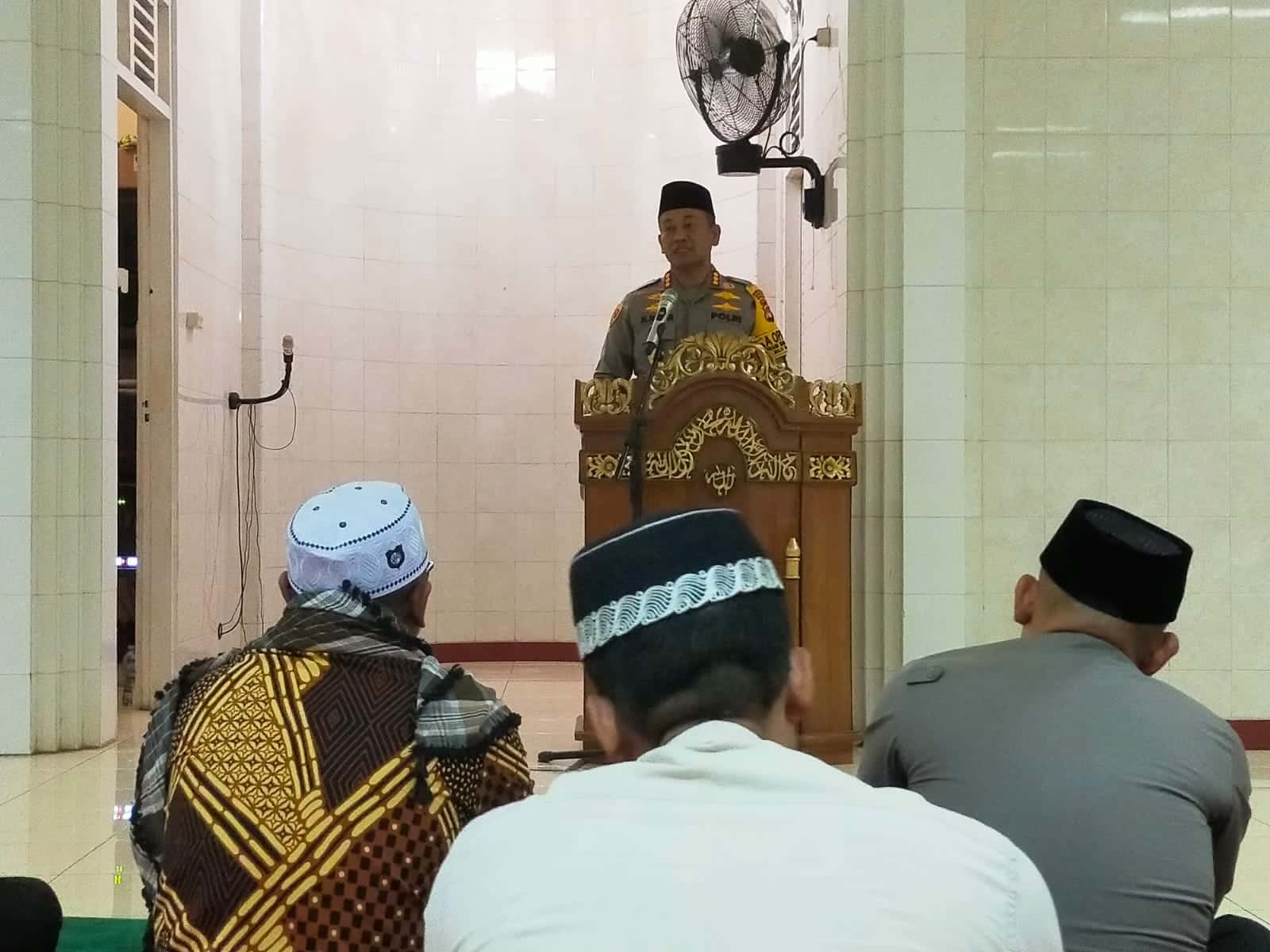 Kapolrestabes Makassar Gelar Safari Subuh di Masjid Nurul Hakim Kecamatan Panakkukang