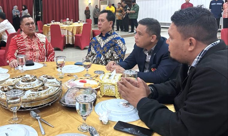 Ketum KONI Jambi Hadiri Pembukaan Porwil XI Sumatera di Riau